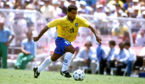 他特别关注 他特别关注