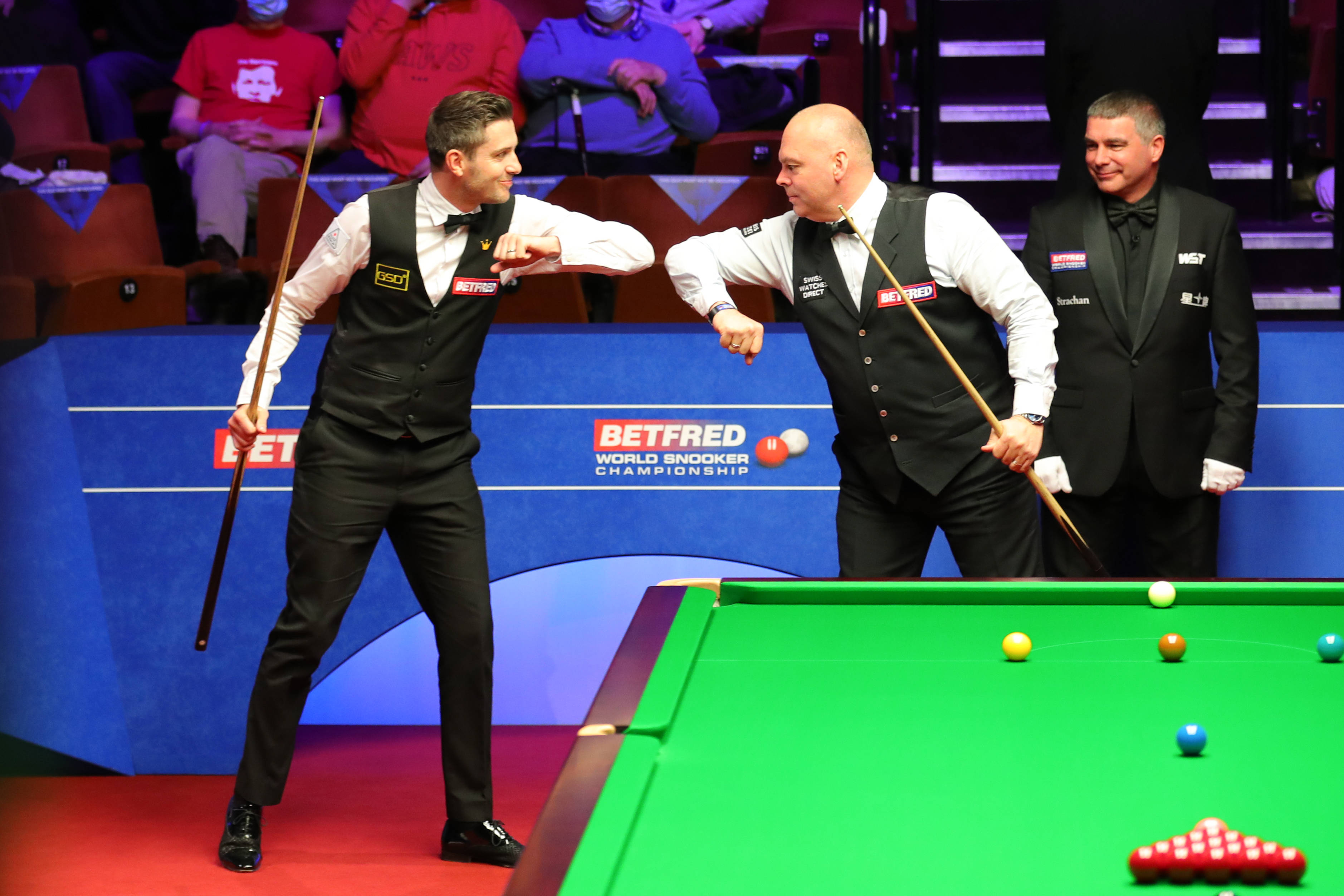 回顾比赛的 回顾比赛的