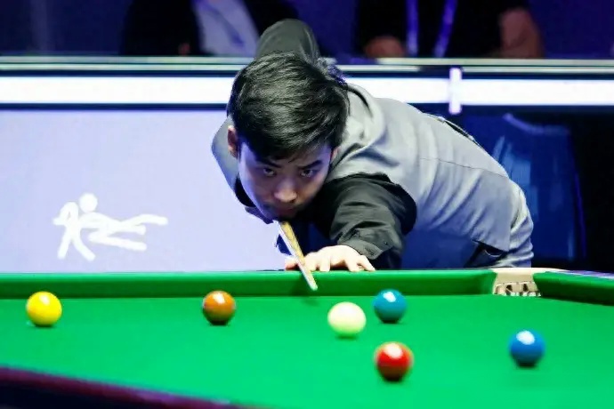 球队对年轻 球队对年轻