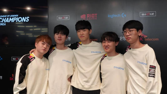 这位两届M 这位两届M